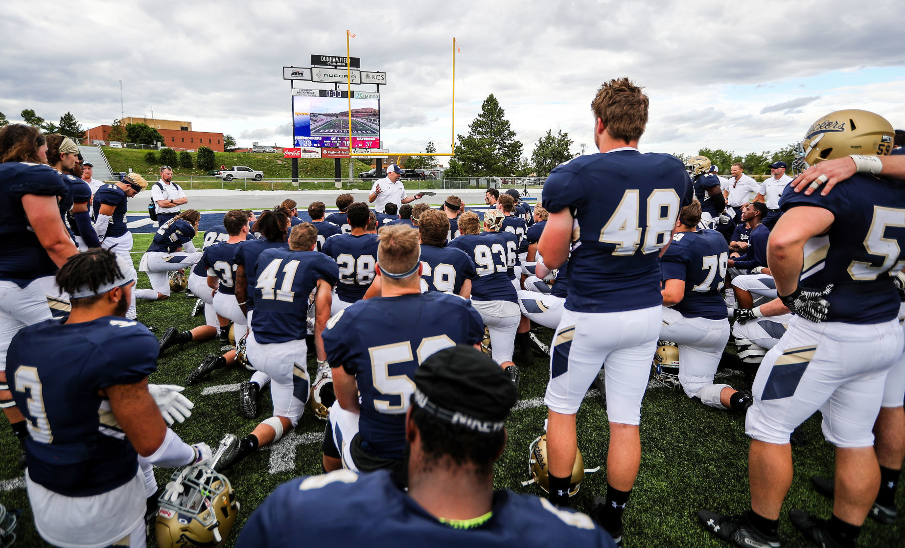 Hardrockers Vs. Mavericks